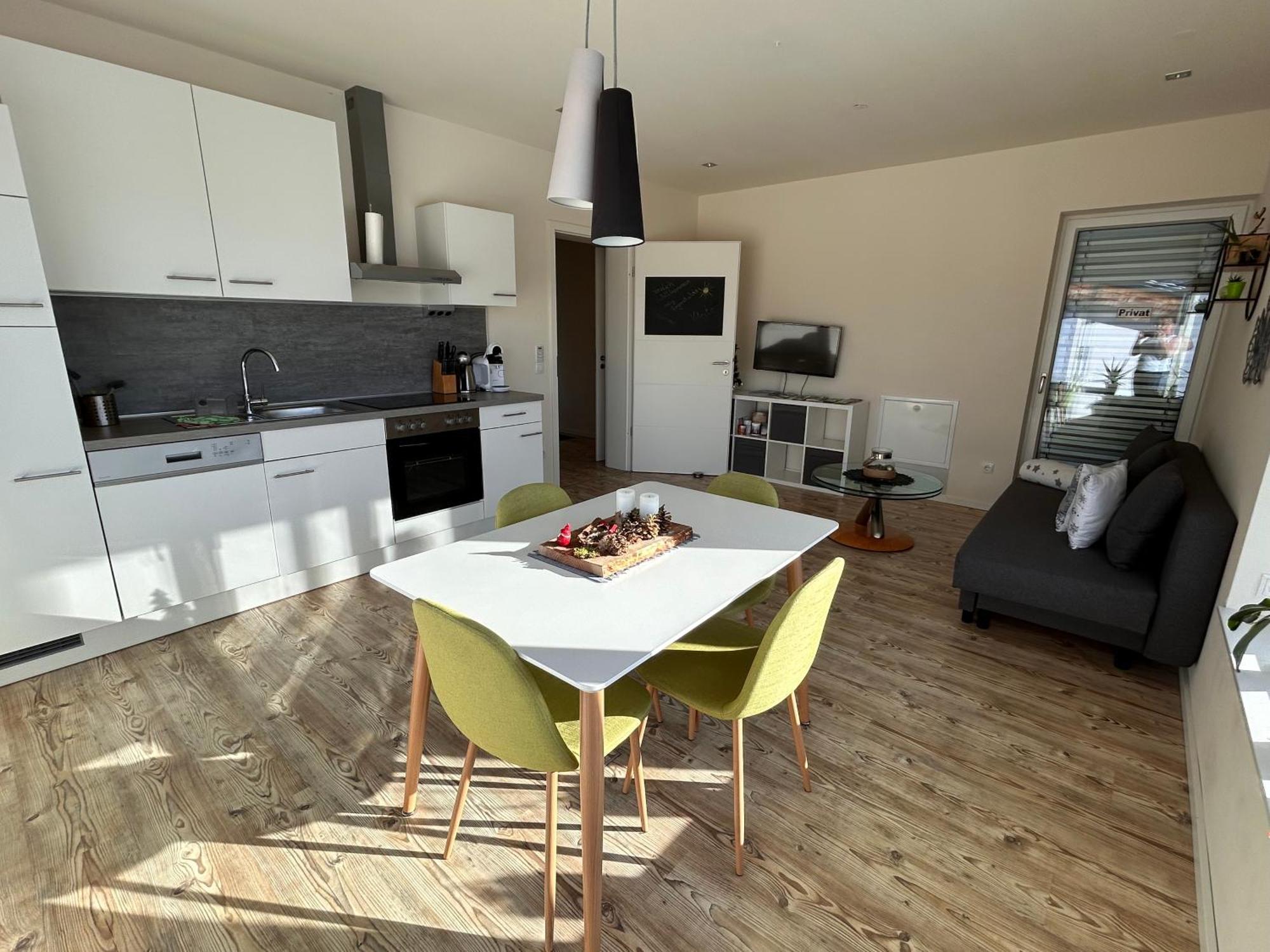 Schoene Ferienwohnung In วินดิชการ์สเทิน ภายนอก รูปภาพ